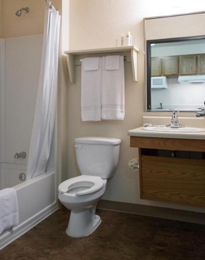 Woodspring Suites Аллентаун Экстерьер фото