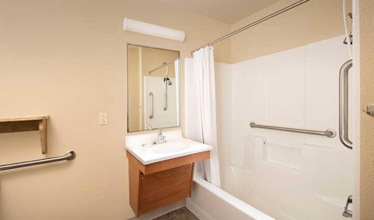 Woodspring Suites Аллентаун Экстерьер фото