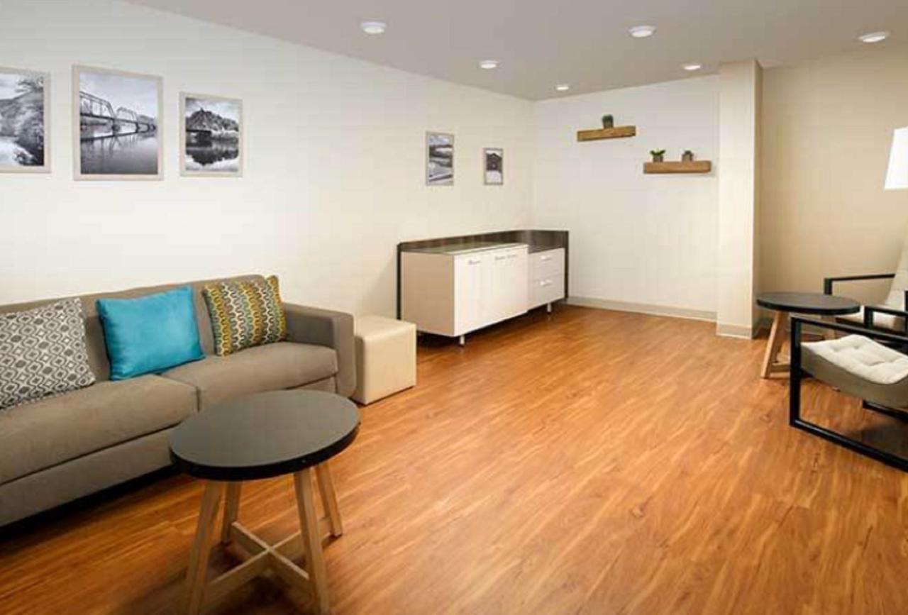 Woodspring Suites Аллентаун Экстерьер фото